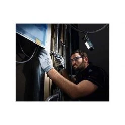 Lampe & Projecteur BOSCH Lampe Torche 12V DeciLED - GLI12V-330 - 06014A0000 -Atelier Chantier Soldes bosch lampe torche 12v deciled gli12v 330 06014a0000 4