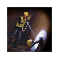 Lampe & Projecteur BRENNENSTUHL Lampe De Poche Profi LED IP68 Rechargeable - 9170100100 -Atelier Chantier Soldes brennenstuhl lampe de poche profi led ip68 rechargeable 9170100100 4