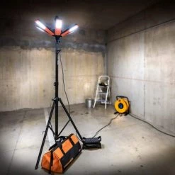 Lampe & Projecteur BRENNENSTUHL Trépied TS 300 Pour R17000 - 9171991100 -Atelier Chantier Soldes brennenstuhl trepied ts 300 pour r17000 9171991100 5