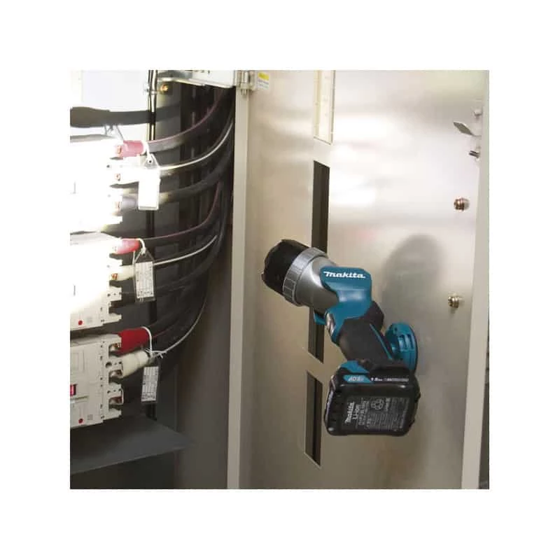 Lampe & Projecteur MAKITA Lampe Torche LED 190lm 12V Solo - DEAML106 2 Lampe & Projecteur MAKITA Lampe Torche LED 190lm 12V Solo - DEAML106 – Image 2