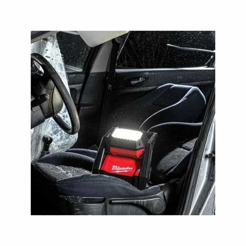 Lampe & Projecteur MILWAUKEE Projecteur De Chantier 4000 Lumens M18 HOAL-0 - 4933478118 5 Lampe & Projecteur MILWAUKEE Projecteur De Chantier 4000 Lumens M18 HOAL-0 - 4933478118 – Image 5