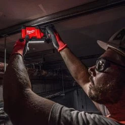 Lampe & Projecteur MILWAUKEE Projecteur De Chantier 18V Solo M18 PAL-0 - 4933464105 -Atelier Chantier Soldes milwaukee projecteur de chantier m18 pal 0 4933464105 solo 4