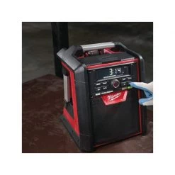 Radio De Chantier & Enceinte MILWAUKEE Radio Chargeur De Chantier M18 RC-0 - 4933446639 Solo -Atelier Chantier Soldes milwaukee radio chargeur de chantier m18 rc 0 4933446639 solo 4