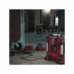 Radio De Chantier & Enceinte MILWAUKEE Radio Chargeur De Chantier M18 RC-0 - 4933446639 Solo -Atelier Chantier Soldes milwaukee radio chargeur de chantier m18 rc 0 4933446639 solo 5